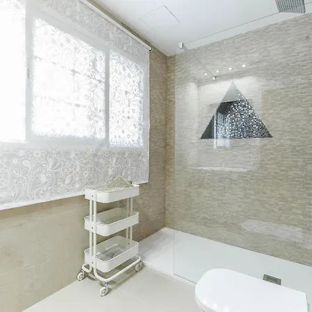 Emilia R167 Hotel 4*